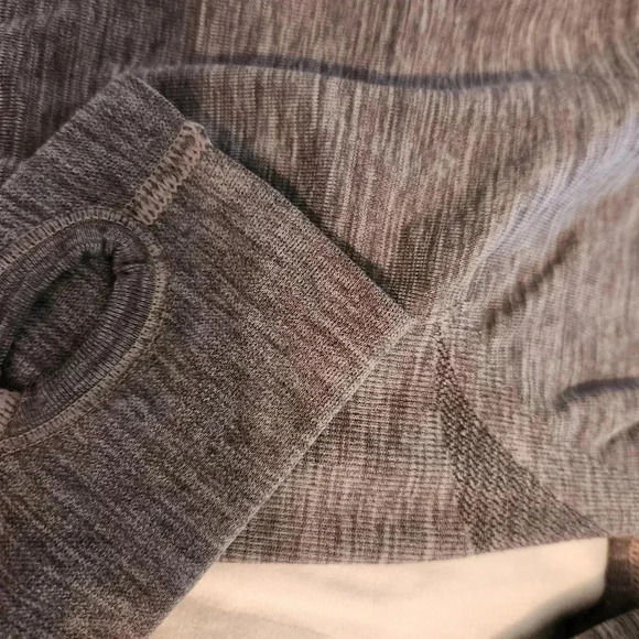 Victoria's Secret Slate Grey Workout Top Long Sleeve Thumb Hold Crewneck gray - Picture 5 of 8